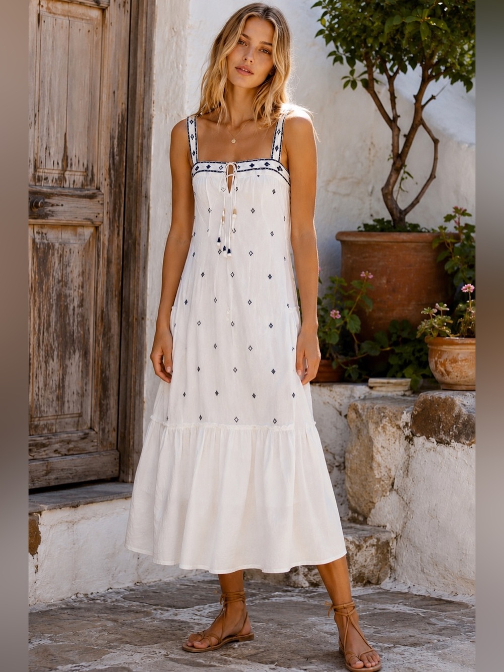 NWT Velvet by Graham & Spencer Riley Embroidered Dress - XS - Picture 10 of 10
